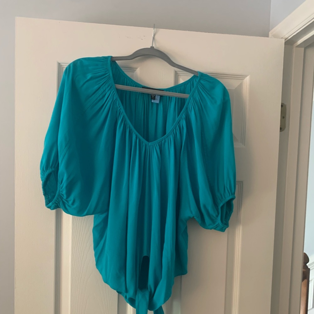 Karen Kane Peasant Top